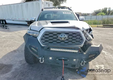 2022 Toyota Tacoma Double Cab z USA, uszkodzony, nr VIN 3TMBZ5DN4NM036621